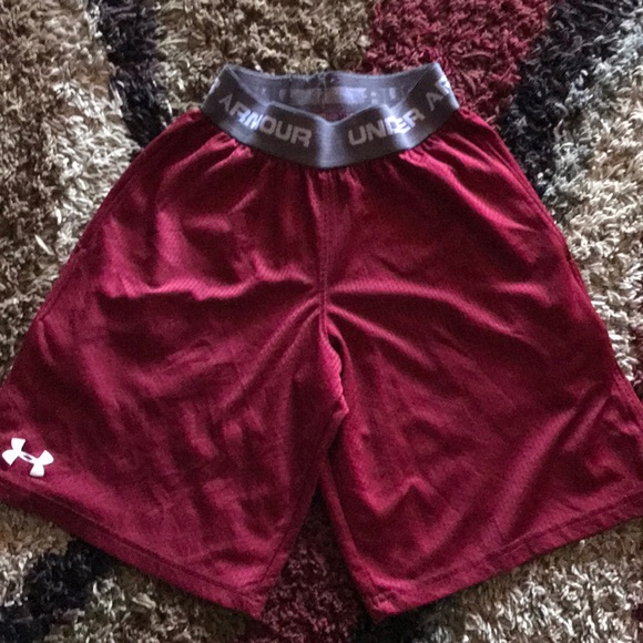 Under Armour Boys Shorts - Picture 1 of 3